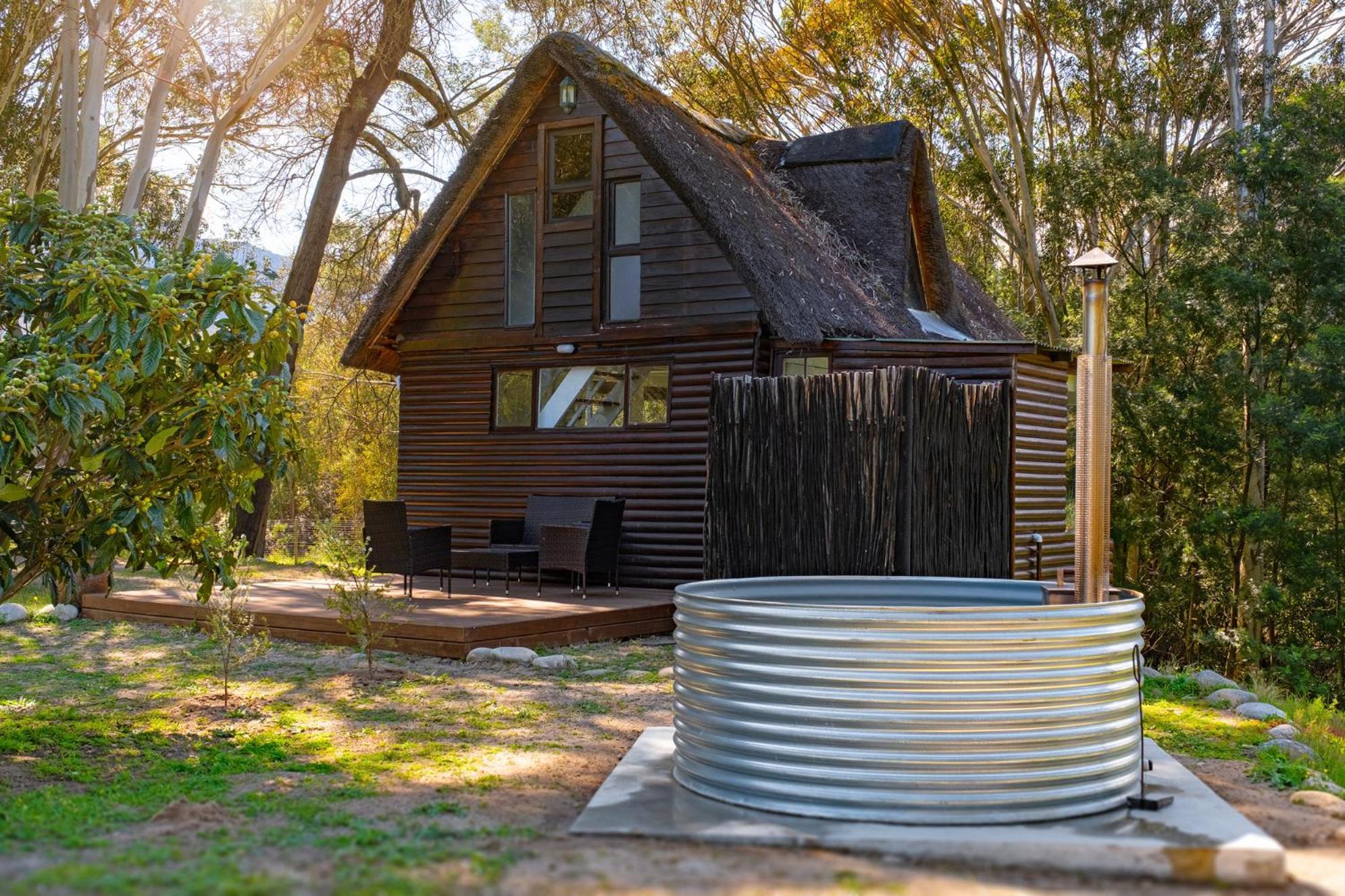 La Ferme Guest Farm - Hot Tubs Villa Franschhoek Bagian luar foto